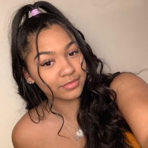 Meet your Posher, Damionna